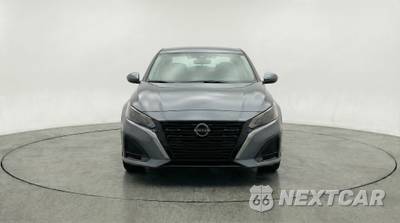 2025 Nissan Altima SV - zdjęcie 2 z 12 - miniatura