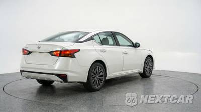 2025 Nissan Altima SV - zdjęcie 7 z 12 - miniatura