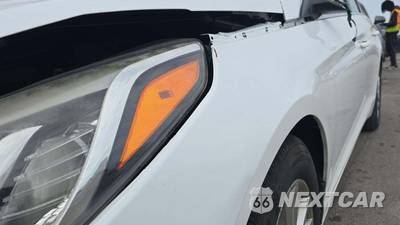 2016 Hyundai 2.4L SE - zdjęcie 28 z 28 - miniatura