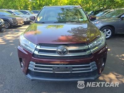 2019 Toyota Highlander Limited Platinum - zdjęcie 2 z 36 - miniatura