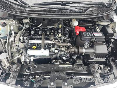 2025 Nissan Versa SV - zdjęcie 15 z 17 - miniatura