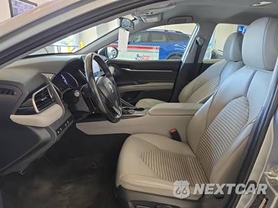 2022 Toyota Camry SE - zdjęcie 7 z 20 - miniatura