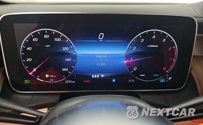 2023 Mercedes-Benz GLC 300 4MATIC - zdjęcie 15 z 17 - miniatura