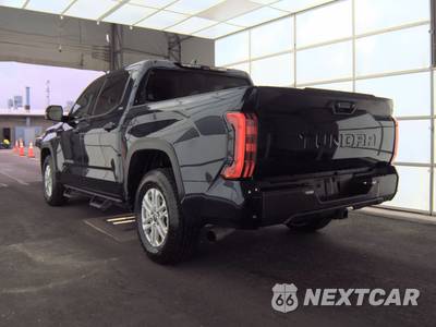 2023 Toyota Tundra SR5 Crew Cab Short Bed - zdjęcie 2 z 18 - miniatura