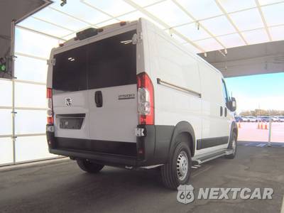 2025 Ram ProMaster 2500 Cargo Van Tradesman w/Passenger Seat Low Roof 136.0" WB - zdjęcie 4 z 22 - miniatura