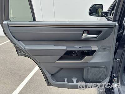 2024 Toyota Sequoia Limited - zdjęcie 45 z 48 - miniatura