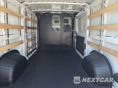 2025 Ram ProMaster 2500 Cargo Van Tradesman w/Passenger Seat Low Roof 136.0" WB - zdjęcie 16 z 28 - miniatura