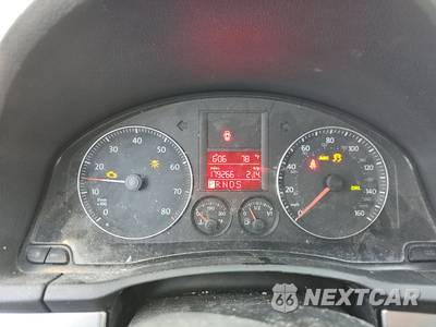 2009 Volkswagen Jetta Sedan SE - zdjęcie 12 z 17 - miniatura