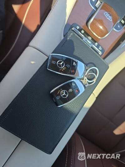 2023 Mercedes-Benz Maybach GLS 600 4MATIC - zdjęcie 22 z 23 - miniatura