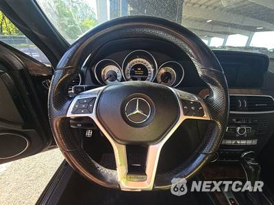 2013 Mercedes-Benz C 250 Sedan - zdjęcie 10 z 41 - miniatura