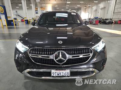 2025 Mercedes-Benz GLC 350e - zdjęcie 2 z 21 - miniatura