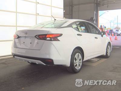 2024 Nissan Versa S - zdjęcie 4 z 22 - miniatura