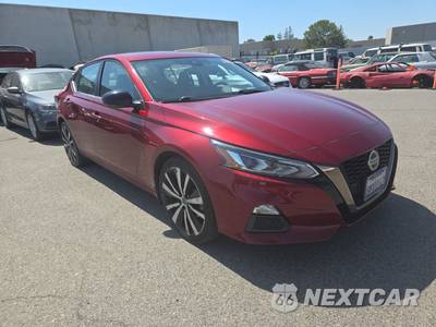 2020 Nissan Altima SR - zdjęcie 3 z 22 - miniatura