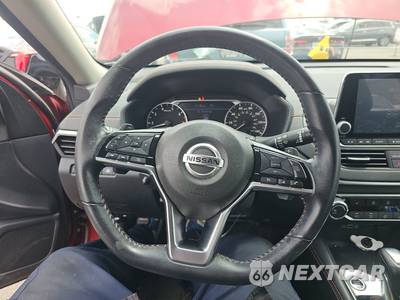 2020 Nissan Altima SR - zdjęcie 10 z 22 - miniatura