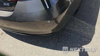 2015 Toyota Camry SE - zdjęcie 21 z 27 - miniatura