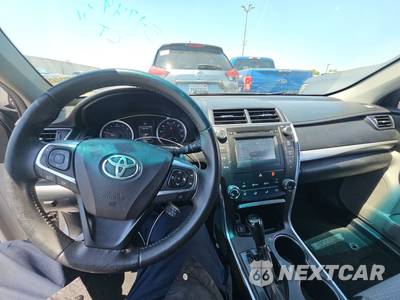 2015 Toyota Camry SE - zdjęcie 11 z 27 - miniatura