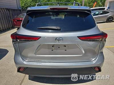 2023 Toyota Highlander LE - zdjęcie 5 z 22 - miniatura