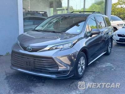 2025 Toyota Sienna LE 8-Passenger 120.5" WB - zdjęcie 3 z 34 - miniatura