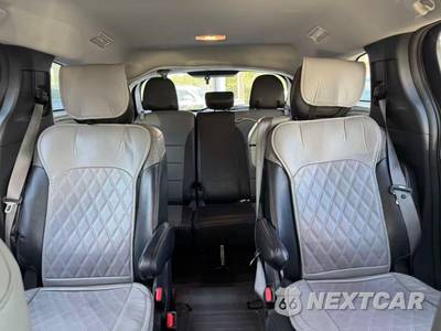 2025 Toyota Sienna LE 8-Passenger 120.5" WB - zdjęcie 25 z 34 - miniatura
