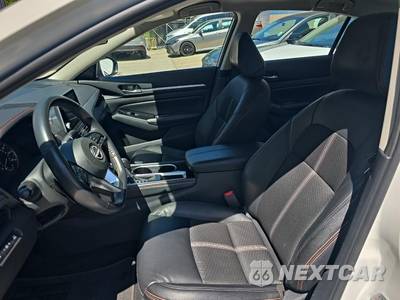 2025 Nissan Altima SR - zdjęcie 13 z 22 - miniatura