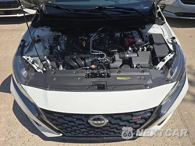 2025 Nissan Altima SR - zdjęcie 18 z 22 - miniatura