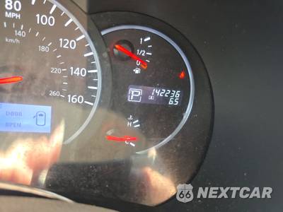 2017 Nissan Quest SV 118.1" WB - zdjęcie 12 z 17 - miniatura