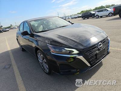 2025 Nissan Altima SL - zdjęcie 3 z 18 - miniatura