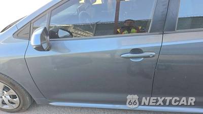 2021 Toyota Corolla LE Sedan - zdjęcie 29 z 37 - miniatura