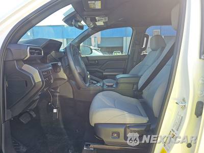 2024 Toyota Tacoma SR5 Crew Cab Medium Bed - zdjęcie 7 z 23 - miniatura