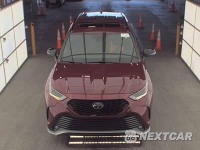2021 Toyota Highlander XSE - zdjęcie 2 z 30 - miniatura