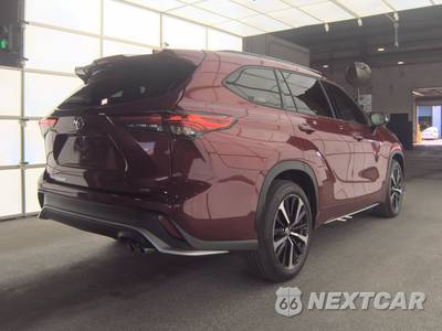 2021 Toyota Highlander XSE - zdjęcie 4 z 30 - miniatura