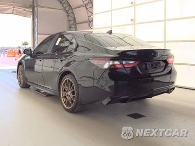 2024 Toyota Camry SE Nightshade - zdjęcie 6 z 23 - miniatura