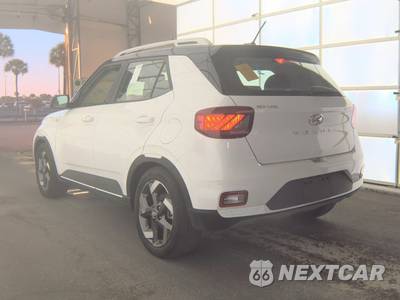 2023 Hyundai Venue Limited - zdjęcie 8 z 34 - miniatura