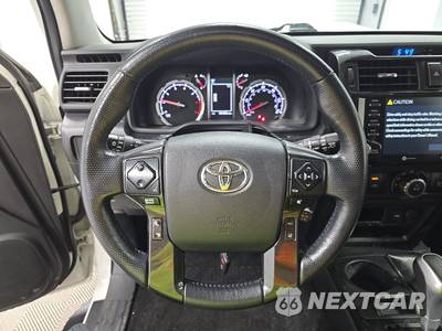2023 Toyota 4Runner TRD Off Road Premium - zdjęcie 10 z 20 - miniatura