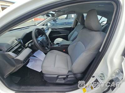 2025 Toyota Camry LE - zdjęcie 7 z 21 - miniatura