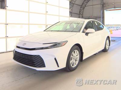 2025 Toyota Camry LE - zdjęcie 1 z 21 - miniatura