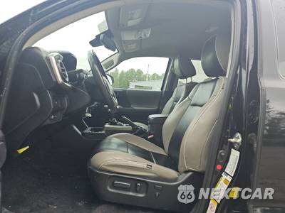 2020 Toyota Tacoma SR5 Crew Cab Medium Bed - zdjęcie 7 z 27 - miniatura