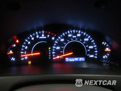 2010 Toyota Camry LE - zdjęcie 12 z 22 - miniatura