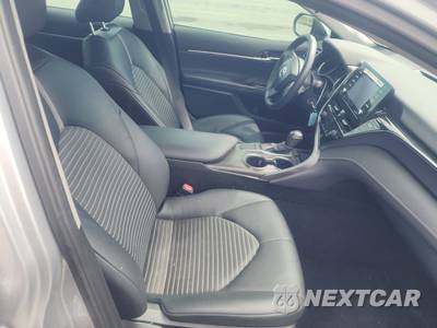2024 Toyota Camry SE - zdjęcie 8 z 24 - miniatura