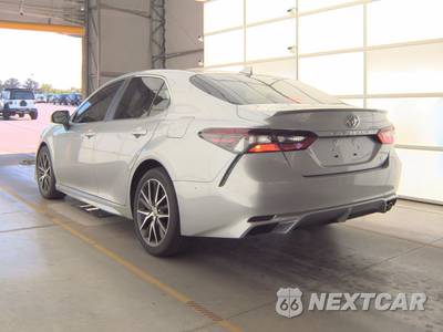 2024 Toyota Camry SE - zdjęcie 6 z 24 - miniatura