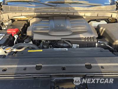 2023 Nissan TITAN SV Crew Cab Short Bed - zdjęcie 15 z 31 - miniatura