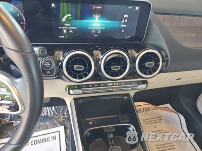 2021 Mercedes-Benz GLA 250 4MATIC - zdjęcie 11 z 30 - miniatura