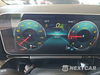 2021 Mercedes-Benz GLA 250 4MATIC - zdjęcie 12 z 30 - miniatura