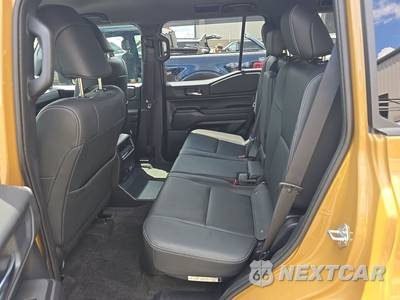 2024 Toyota Land Cruiser - zdjęcie 13 z 20 - miniatura