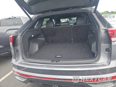 2025 Volkswagen Atlas Cross Sport 2.0T SE w/Technology - zdjęcie 16 z 23 - miniatura