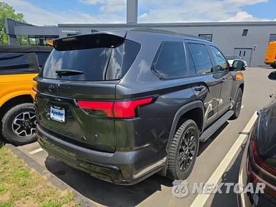 2024 Toyota Sequoia Limited - zdjęcie 4 z 31 - miniatura