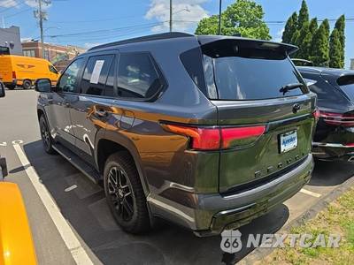 2024 Toyota Sequoia Limited - zdjęcie 6 z 31 - miniatura