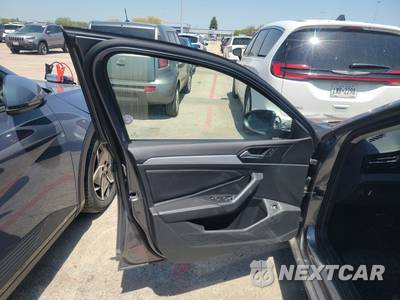 2025 Volkswagen Jetta S - zdjęcie 9 z 17 - miniatura