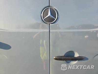 2014 Mercedes-Benz Sprinter 3500 Cargo Van DRW High Roof 144.3" WB - zdjęcie 16 z 35 - miniatura