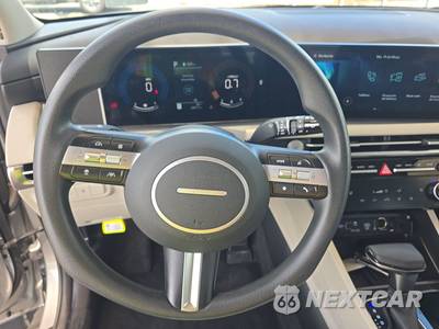2025 Hyundai Tucson SEL - zdjęcie 10 z 22 - miniatura